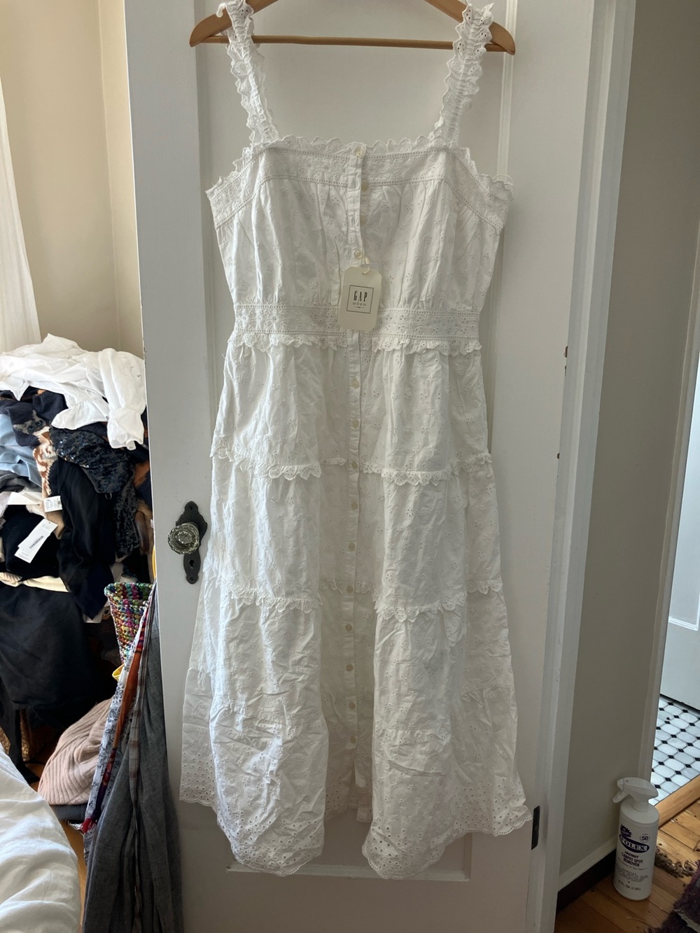 GAP X Doen eyelet dress NWT